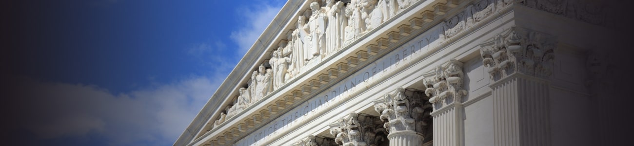 Banner picture of a court facade